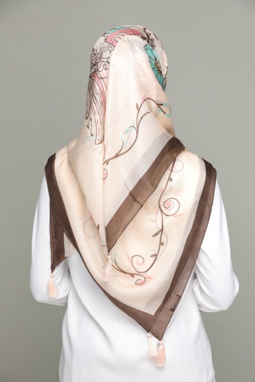 Pastel Unconditional Love - Classic Shawl-Digital Printed Square SILK 130x130 cm with Tassels